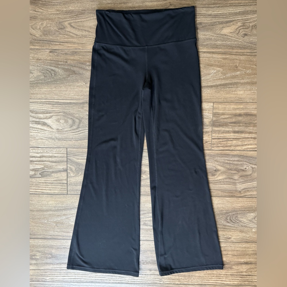 Athleta Elation Flare Legging